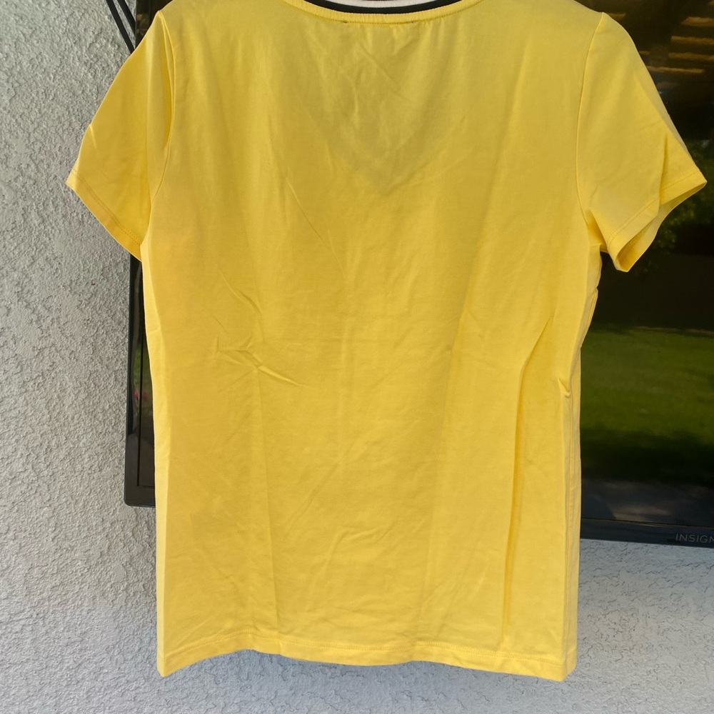 Tommy Hilfiger Yellow V-Neck Tee with Contrast Stripe SZ S NWOT - Picture 3 of 4
